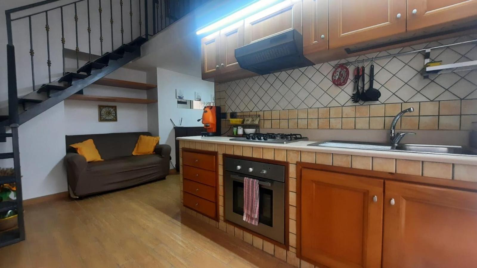 White Home Quartieri Spagnoli Наполи Екстериор снимка