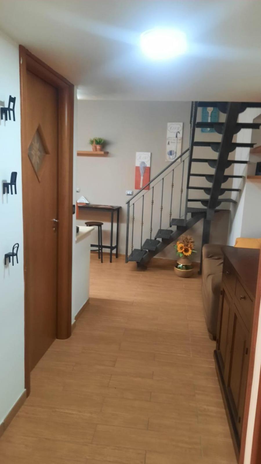 White Home Quartieri Spagnoli Наполи Екстериор снимка